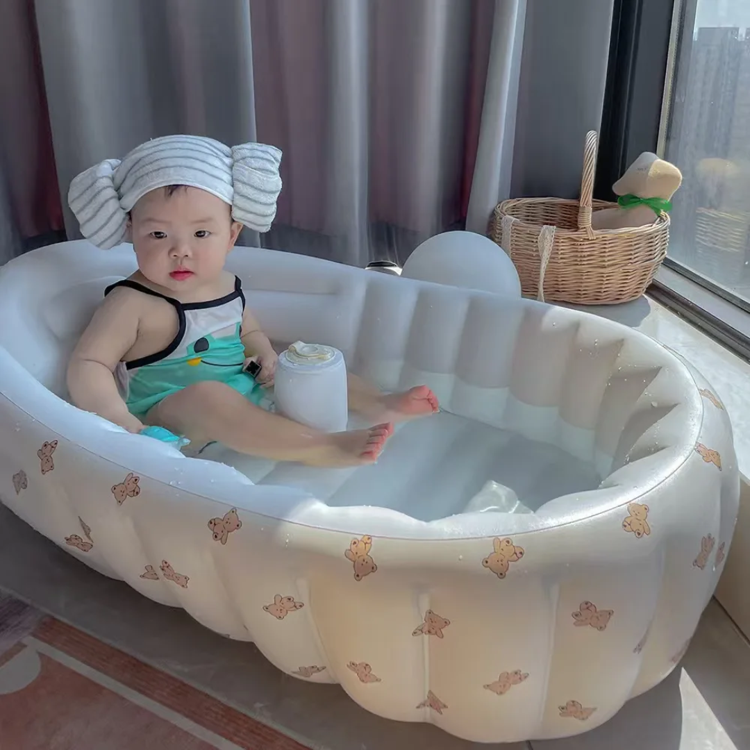 Inflatable bathtub
