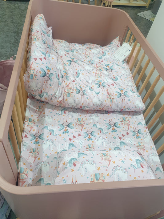 Unicorn bedding set