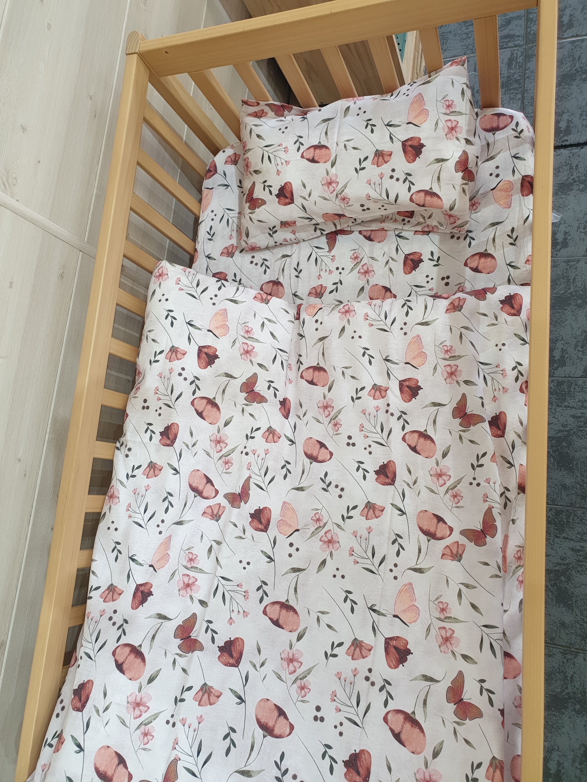 Butterfly bedding set