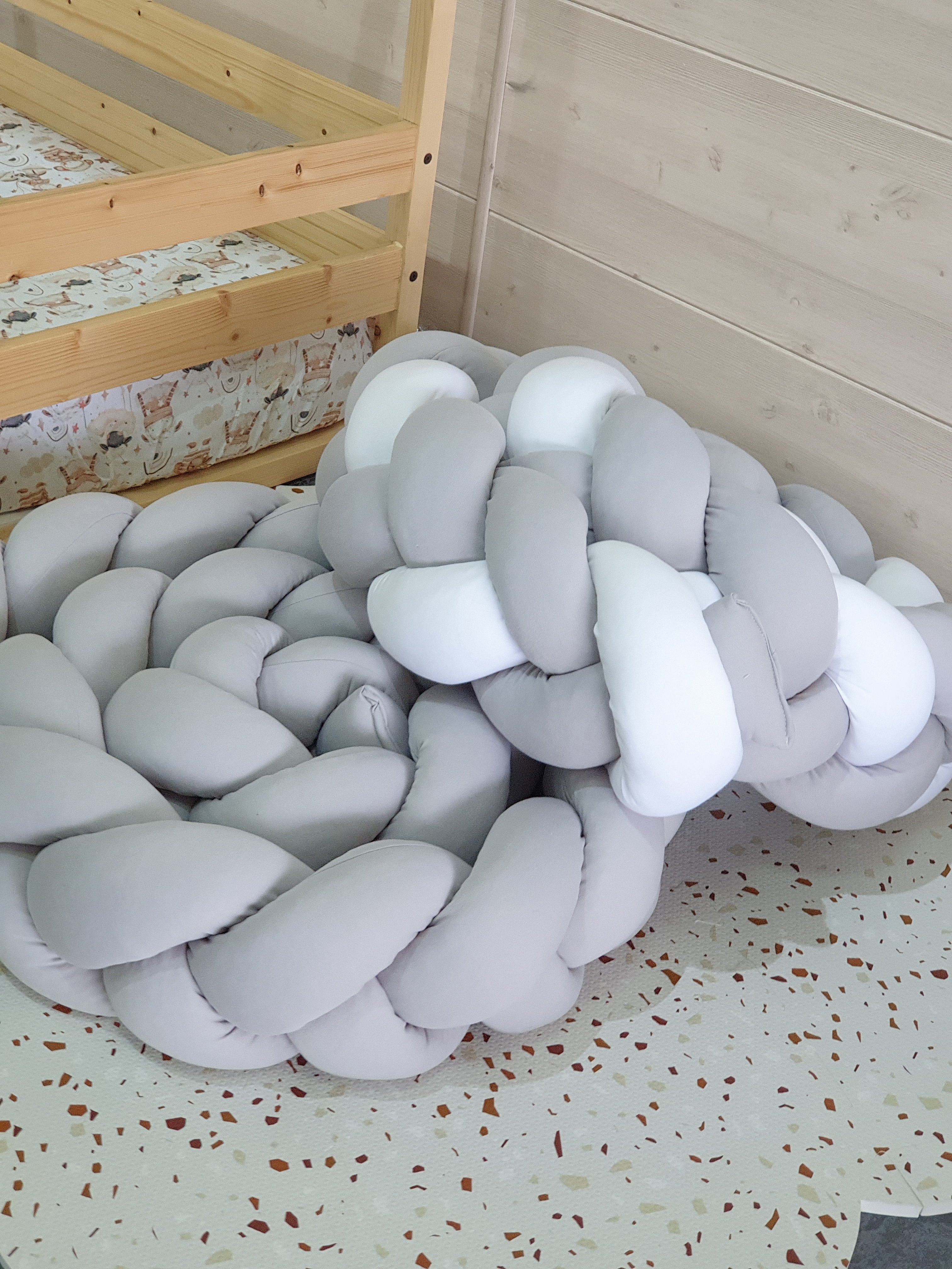 Premium Braided Crib