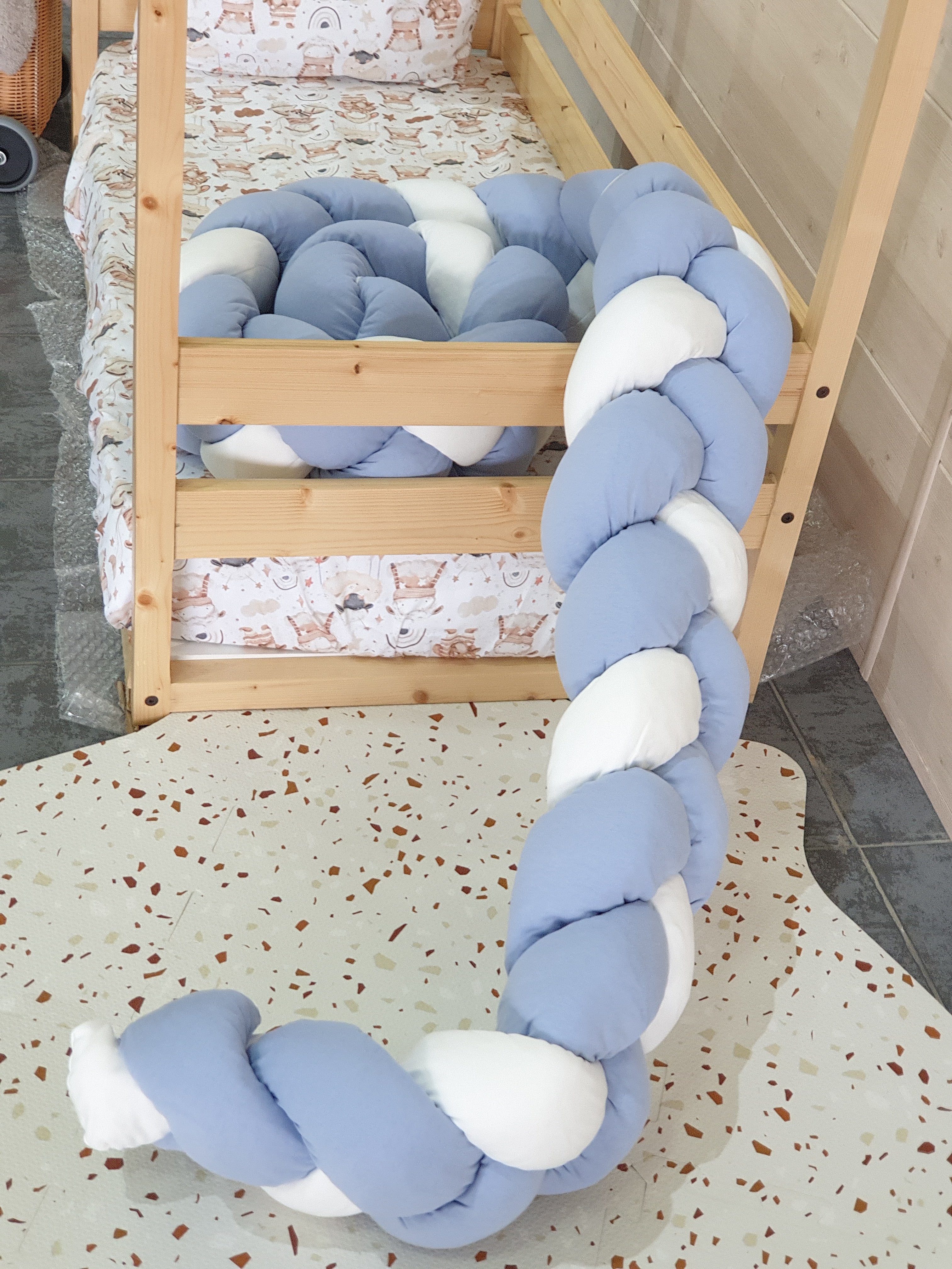 Premium Braided Crib