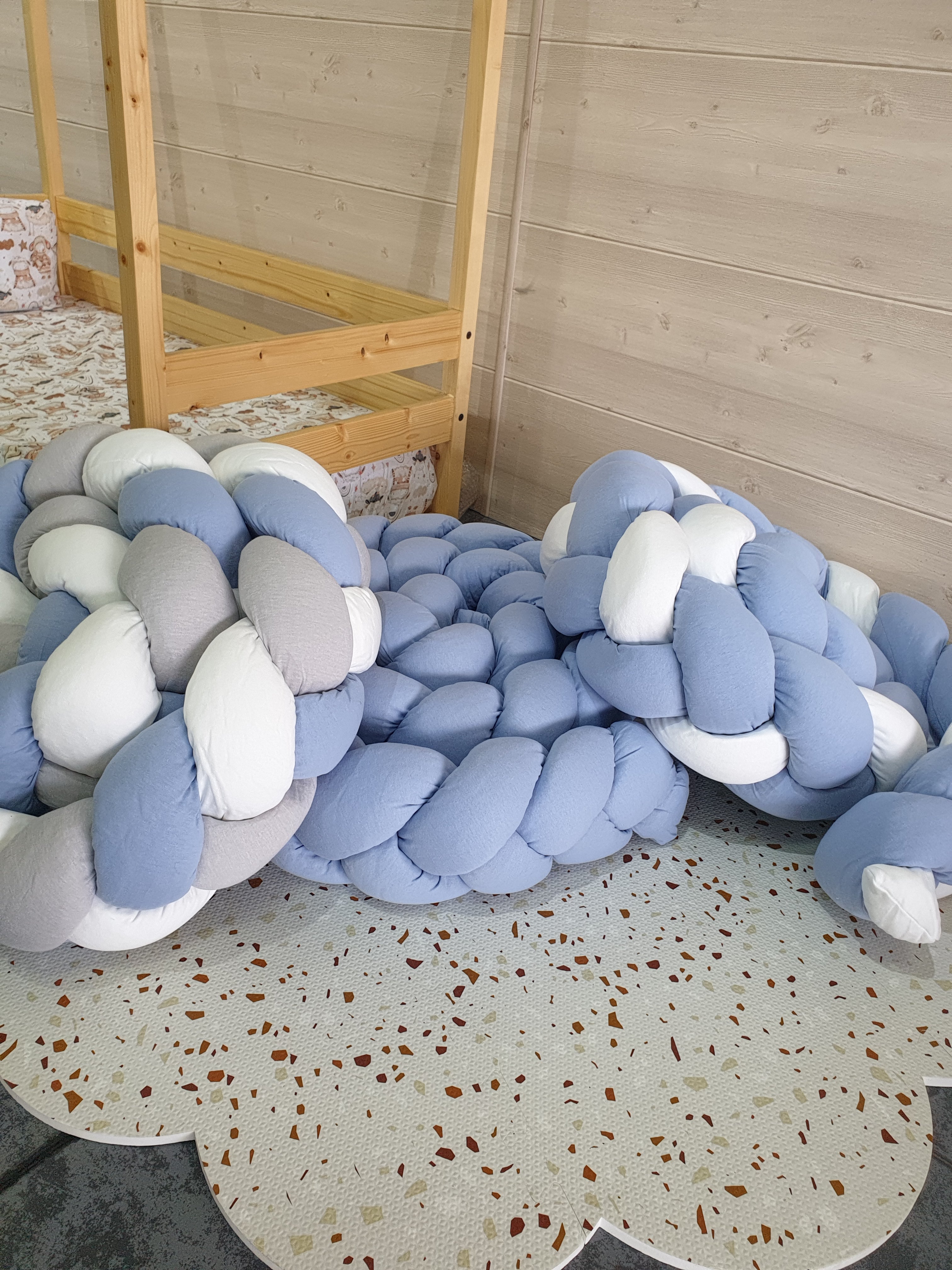 Premium Braided Crib
