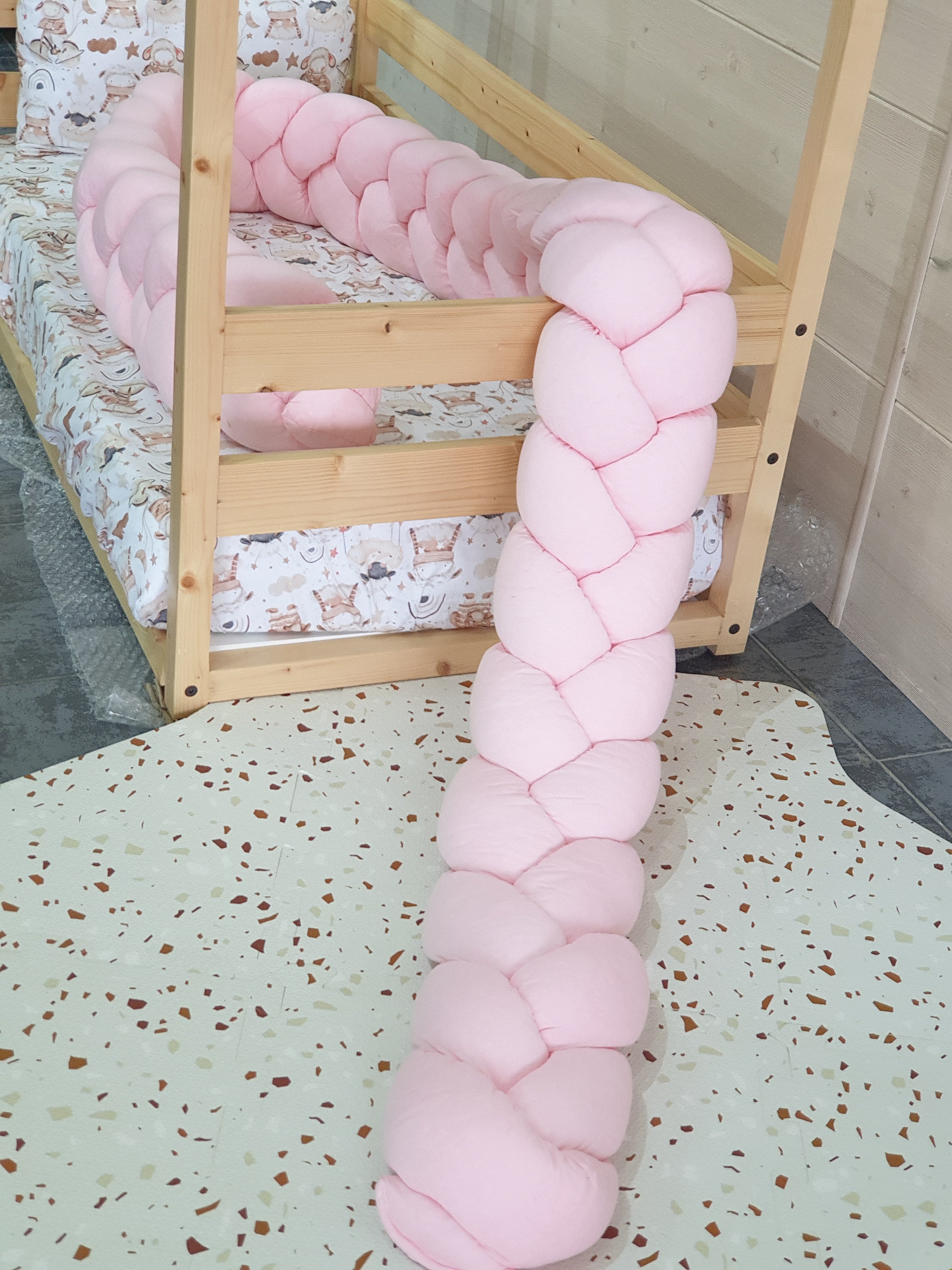 Premium Braided Crib