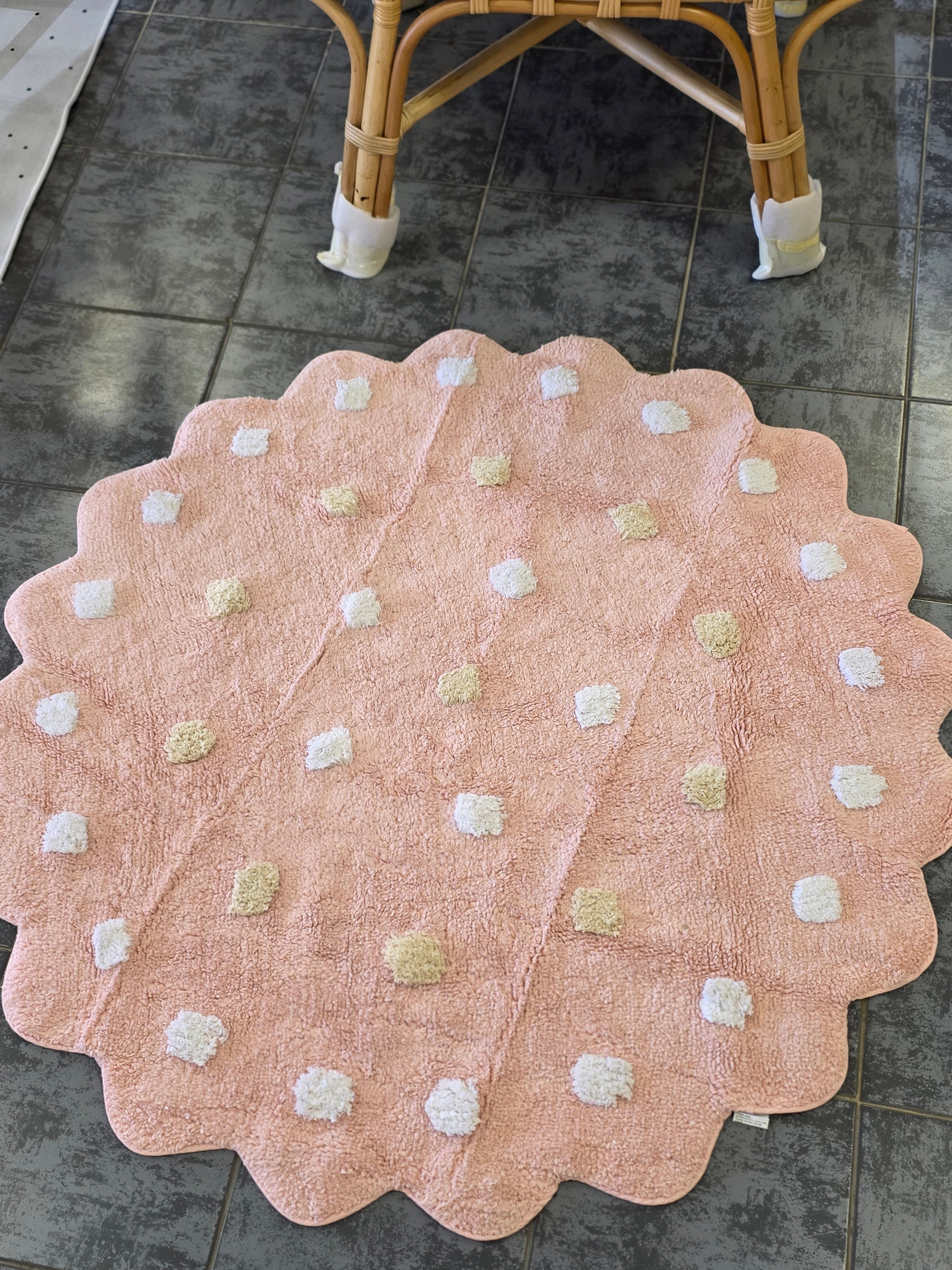 Dotted Rug