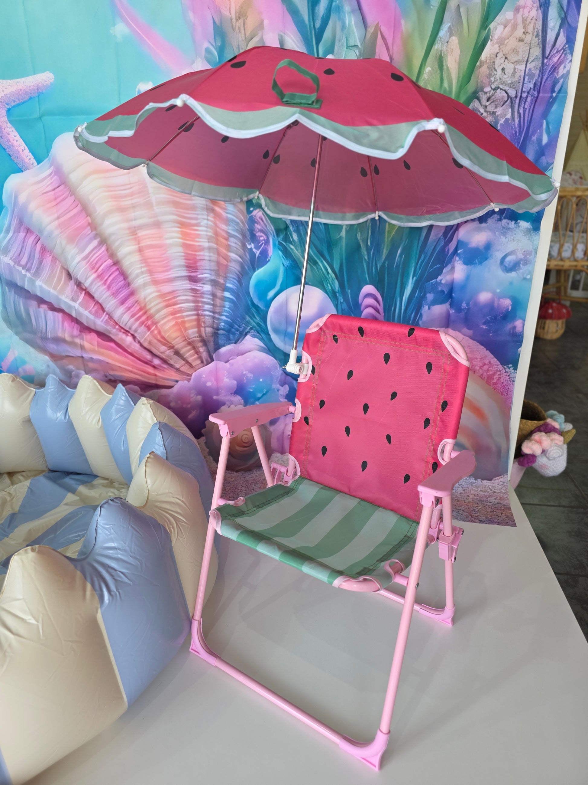 Chair + Umbrella