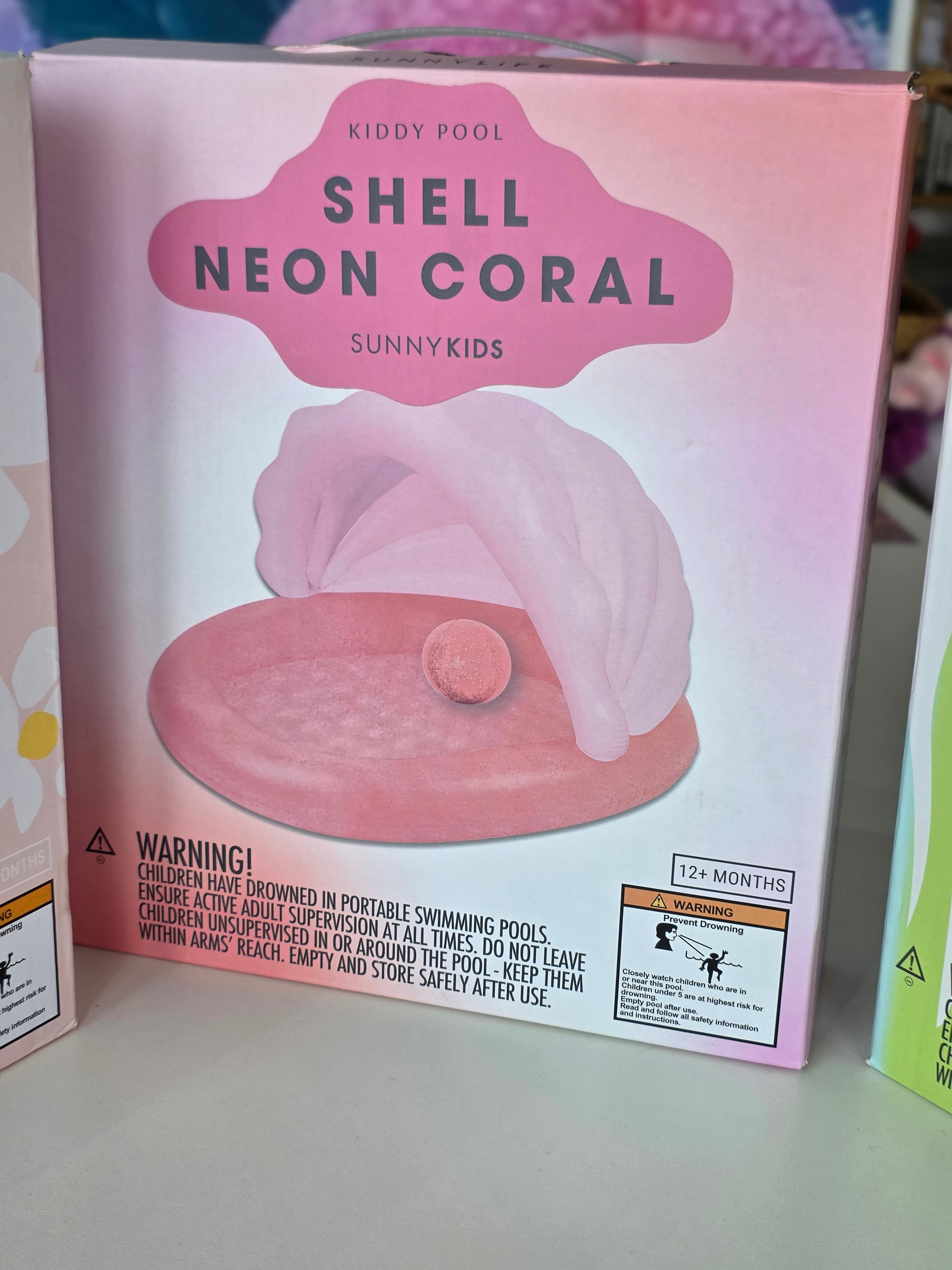 Neon Coral Shell