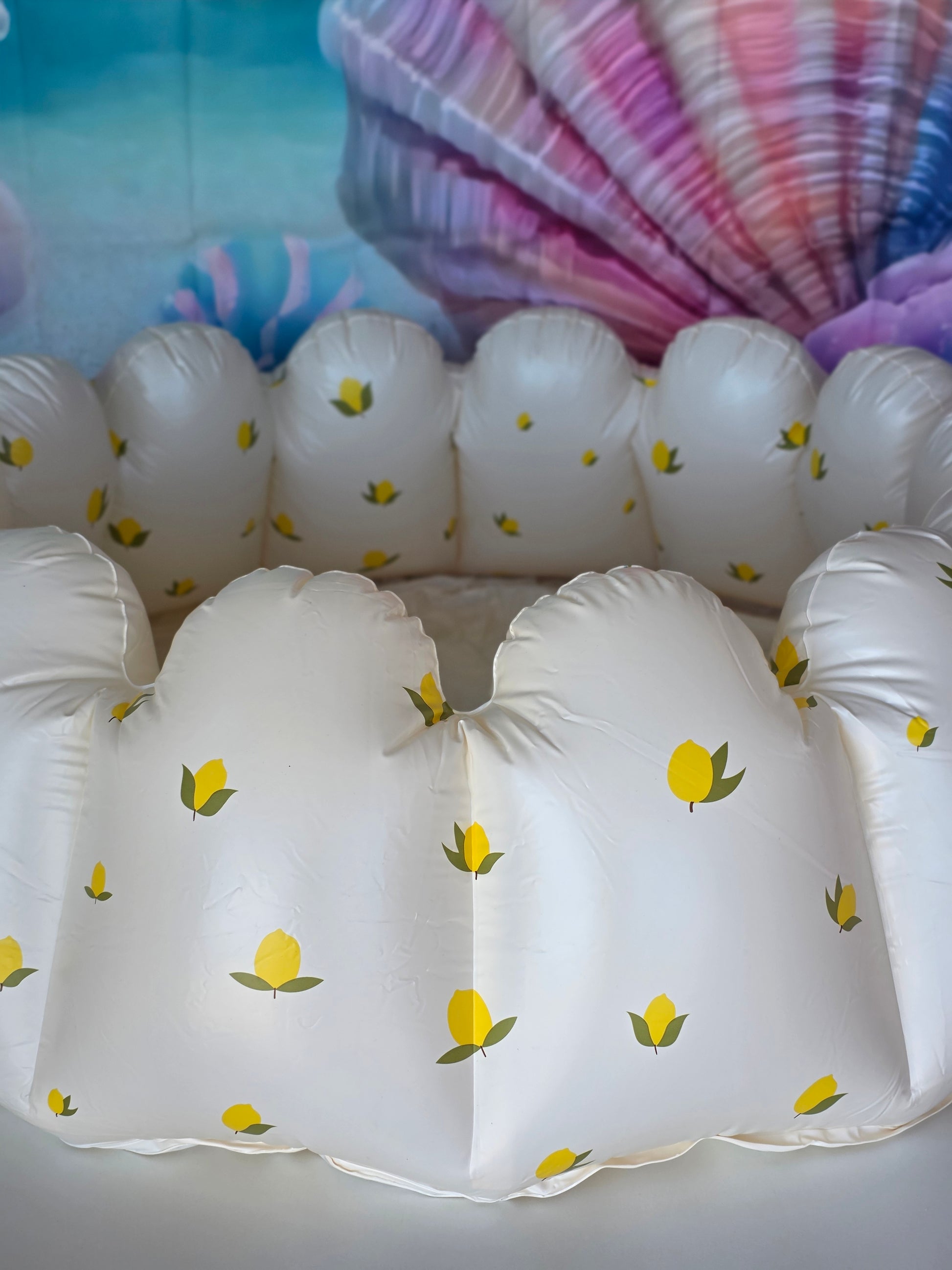 Lemon pool