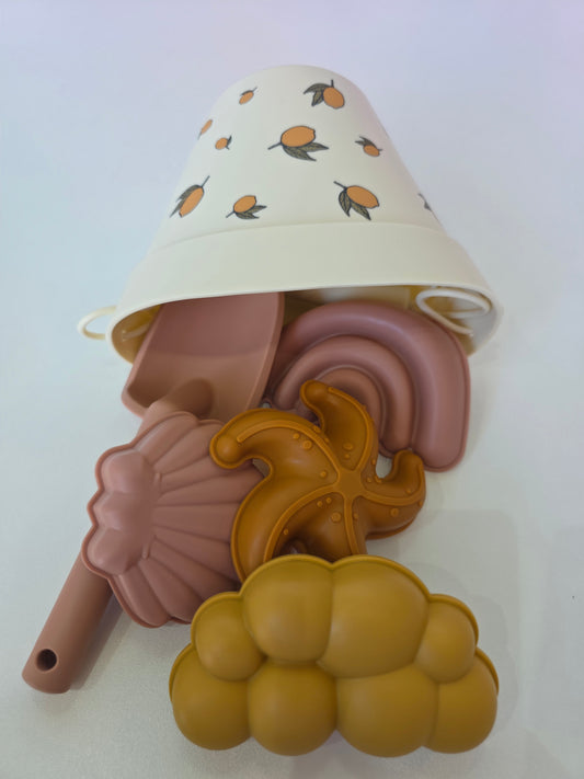Lemon Silicone Bucket