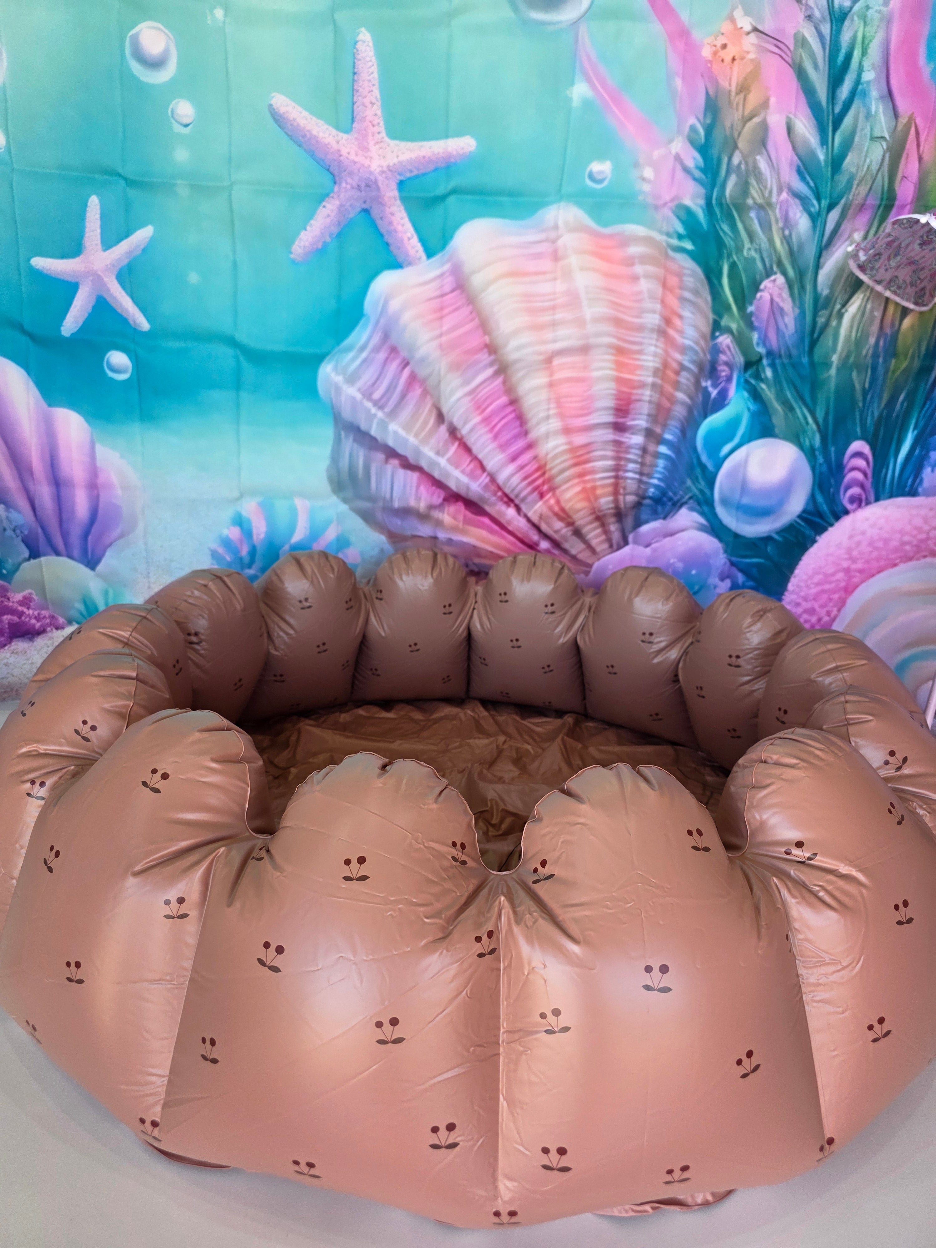 Cherry pool