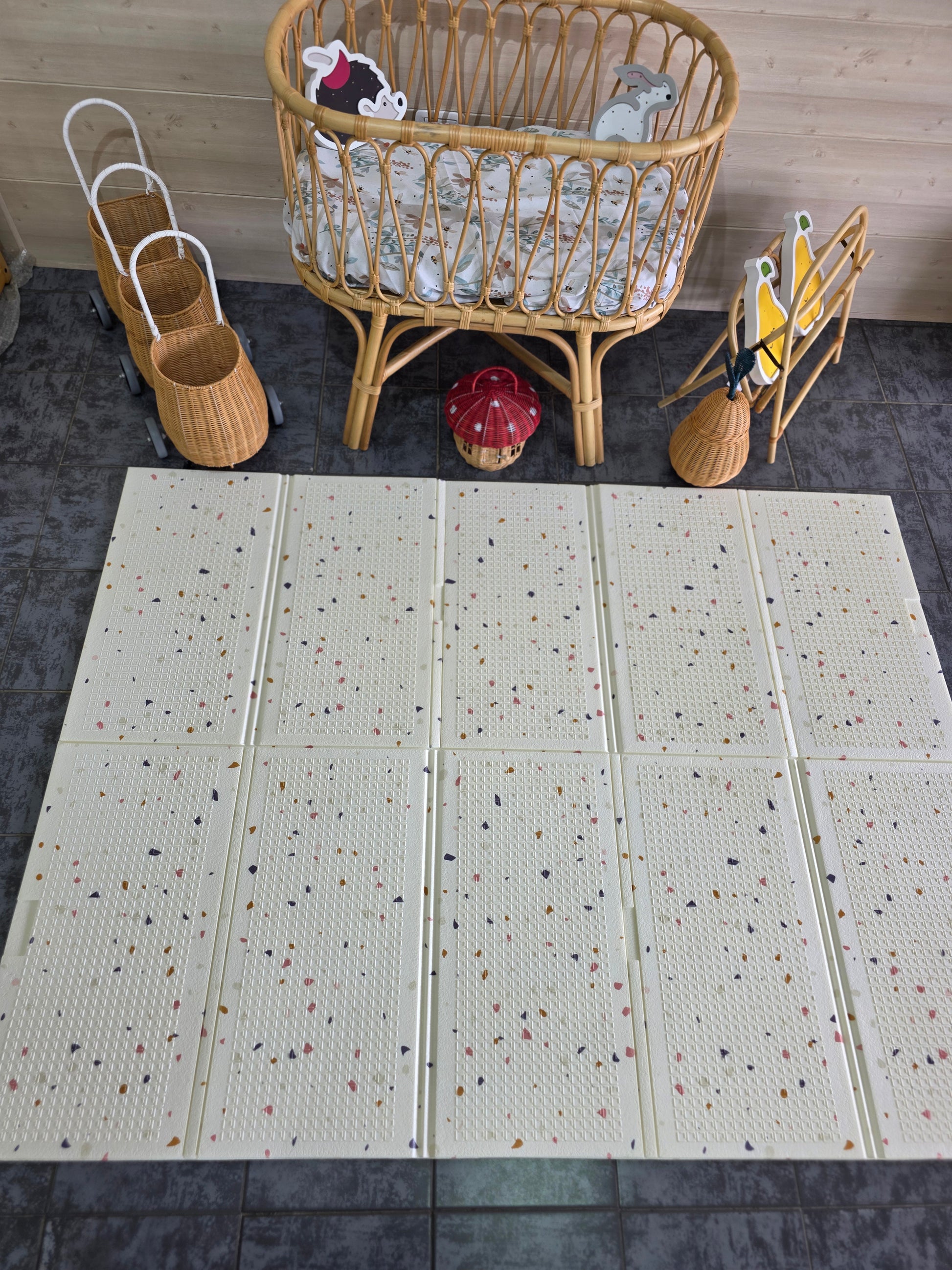Double Sided Foldable Mat