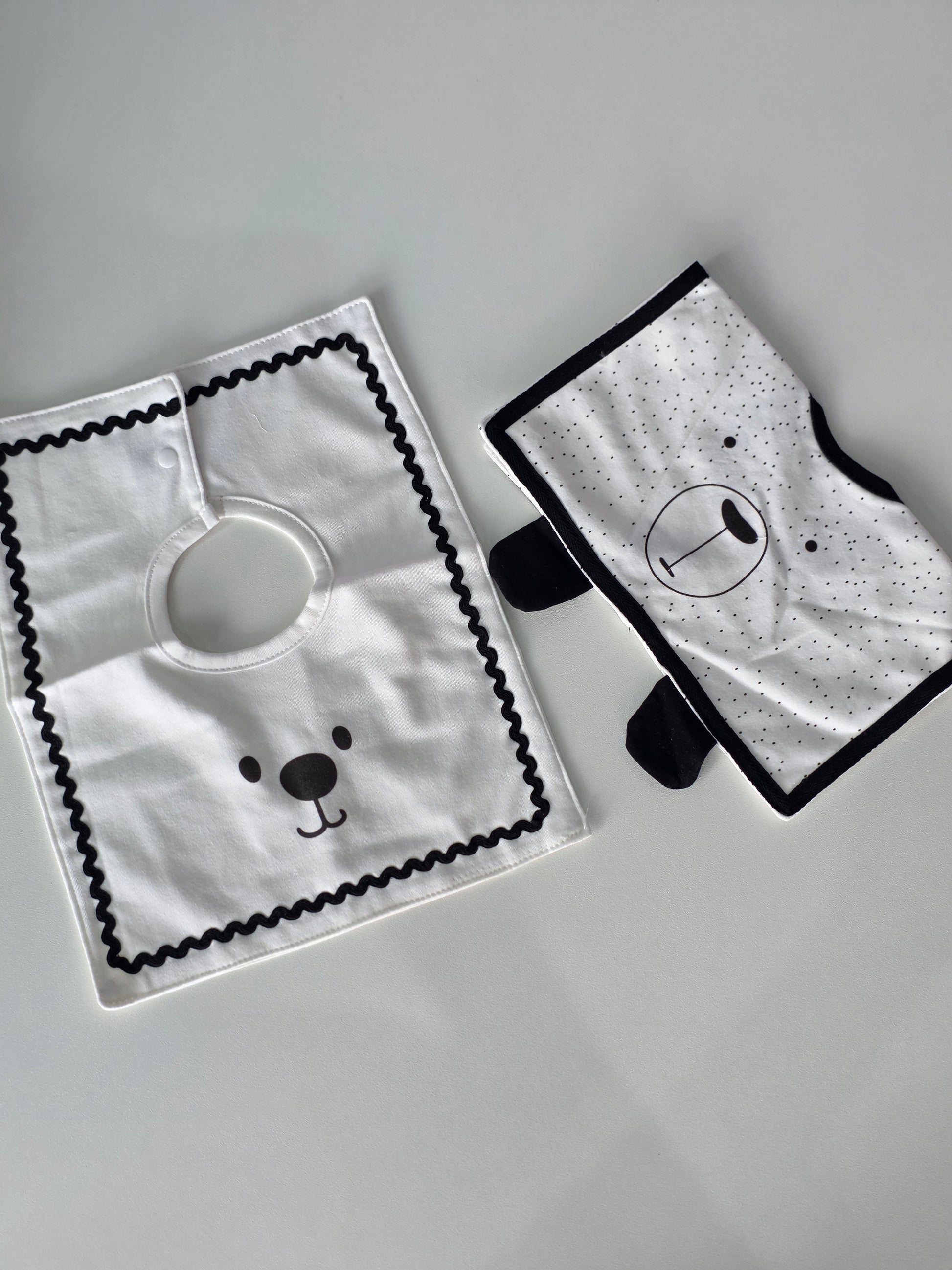Wavy Bear  Bib