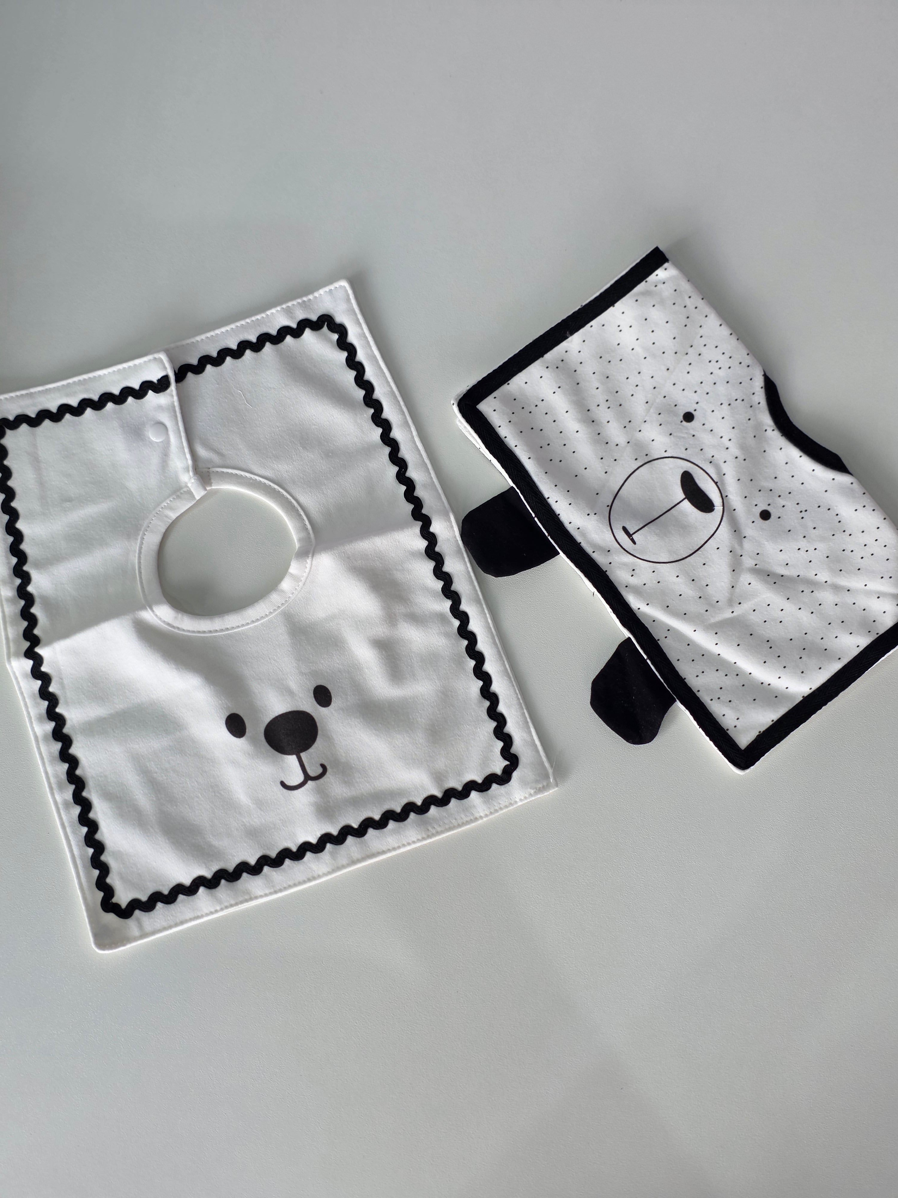 Wavy Bear  Bib