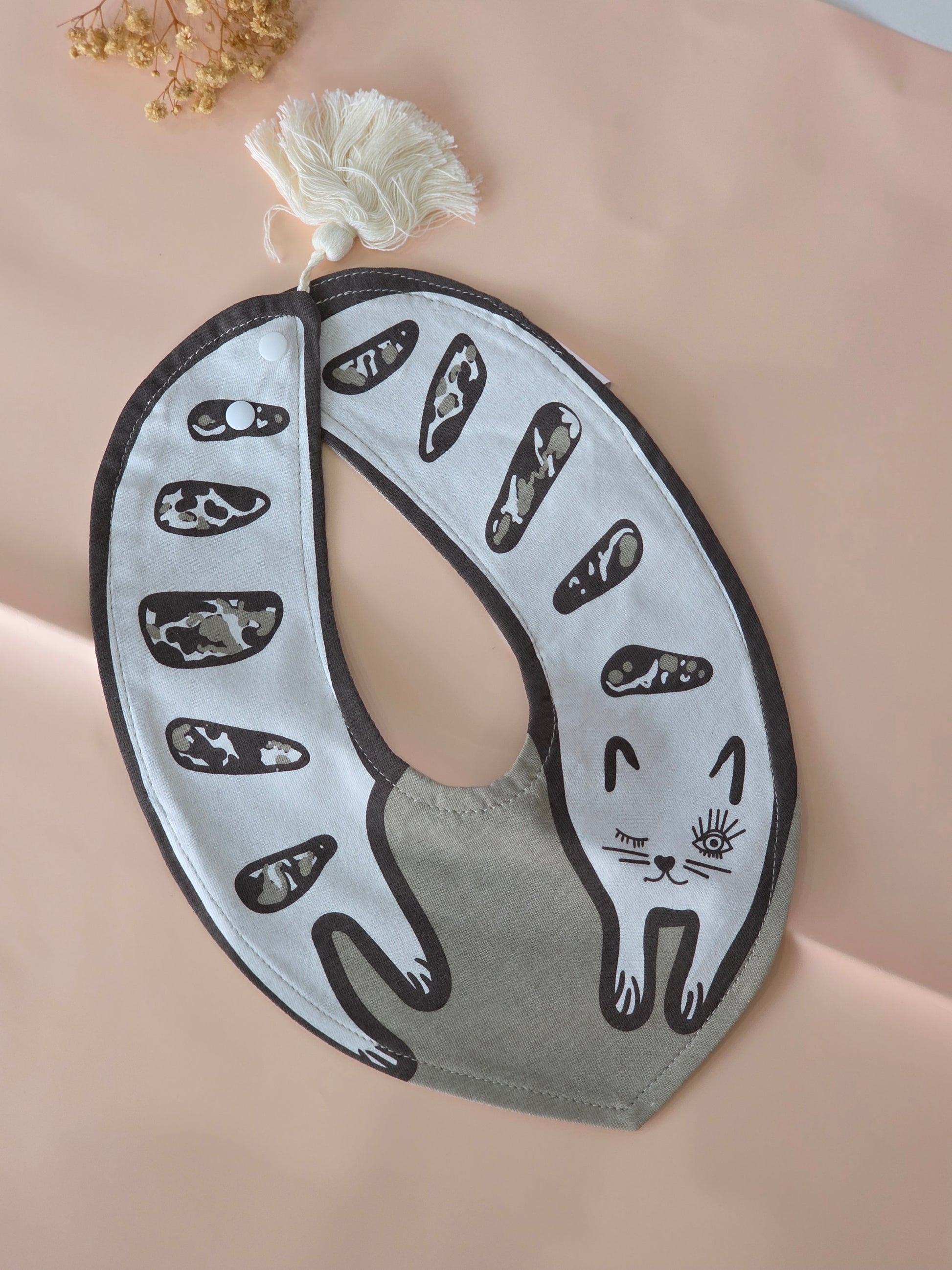 Kitty Bib