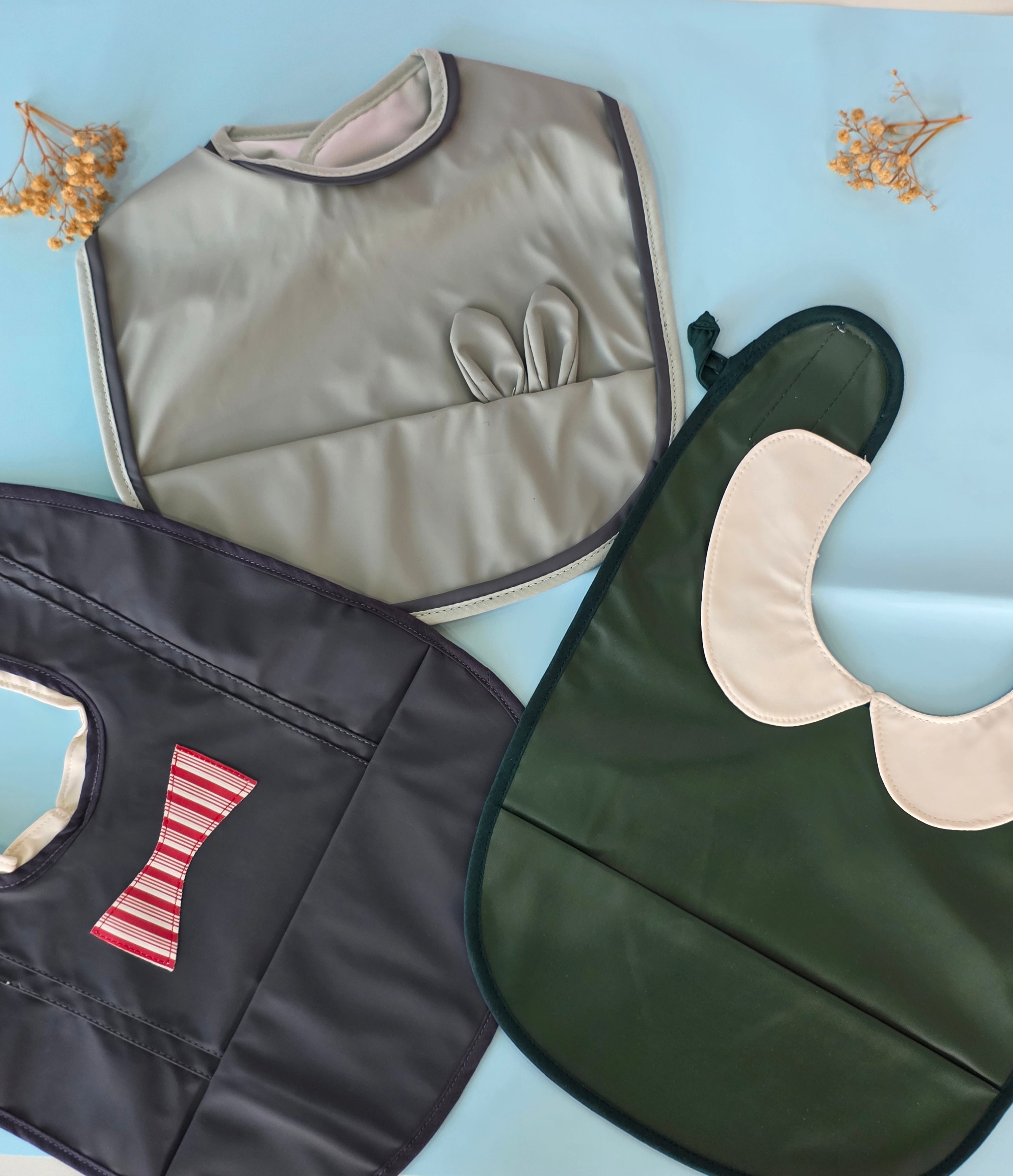 Green Collar Bib