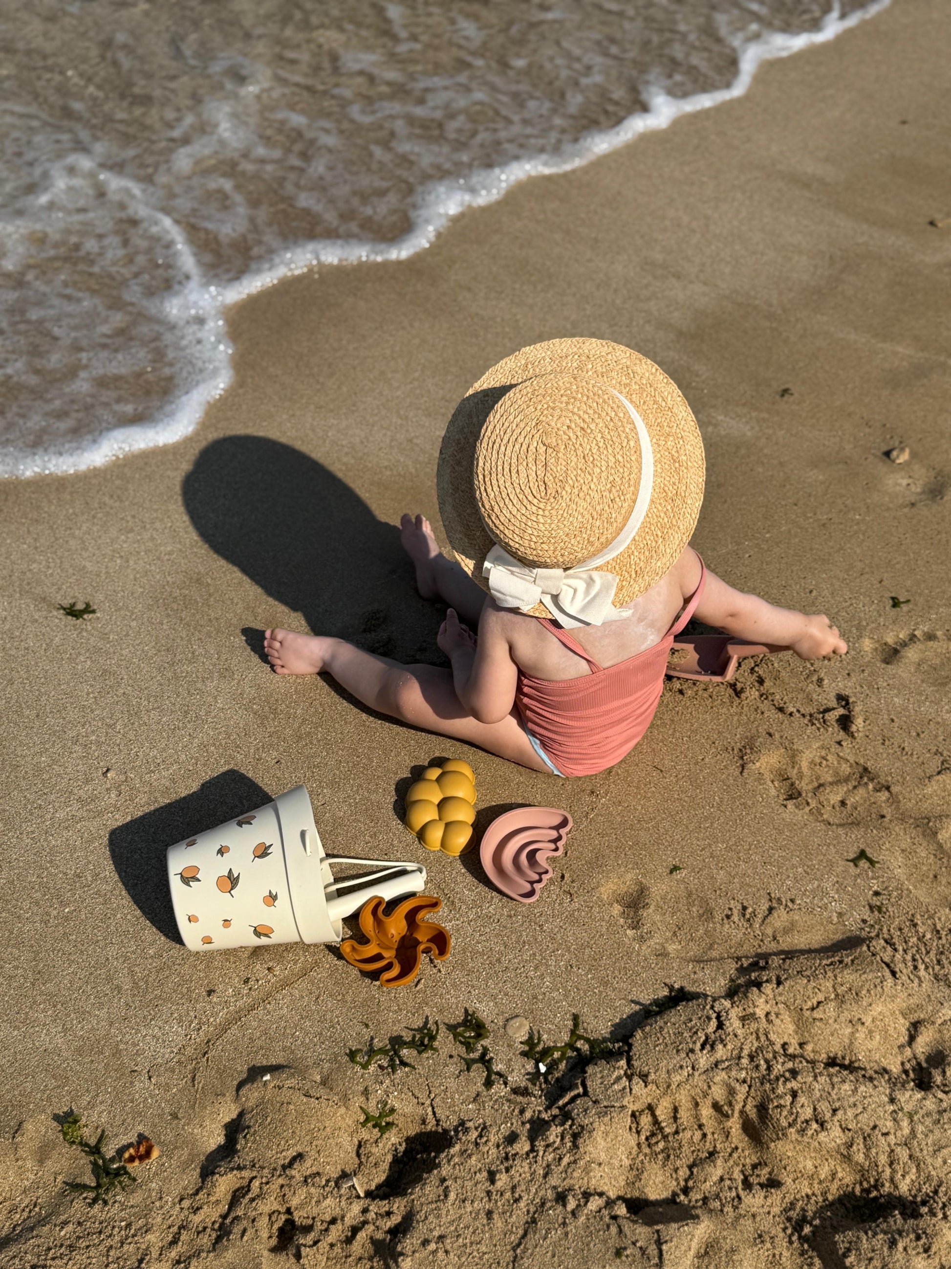 Lemon Silicone Bucket