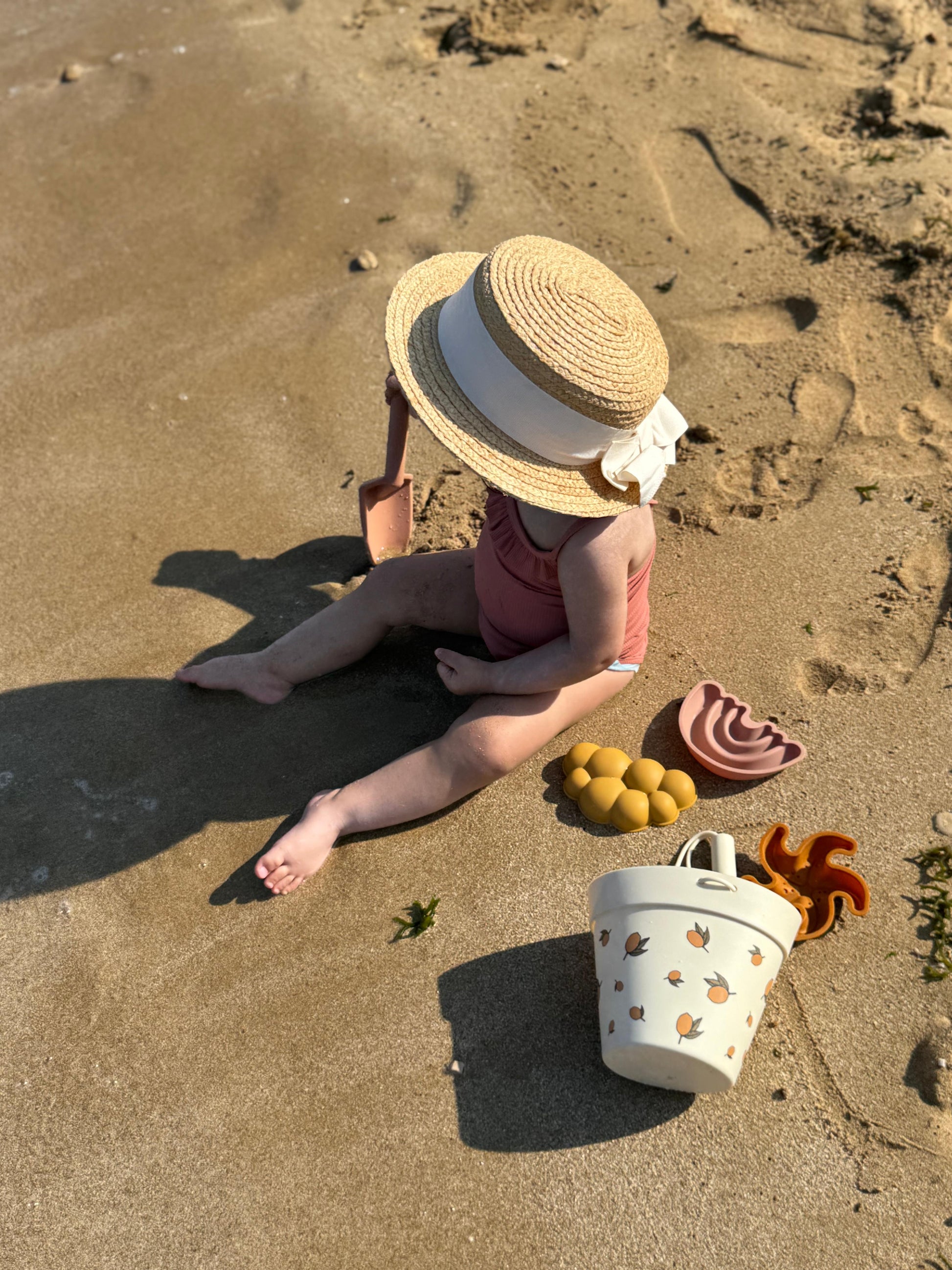 Lemon Silicone Bucket